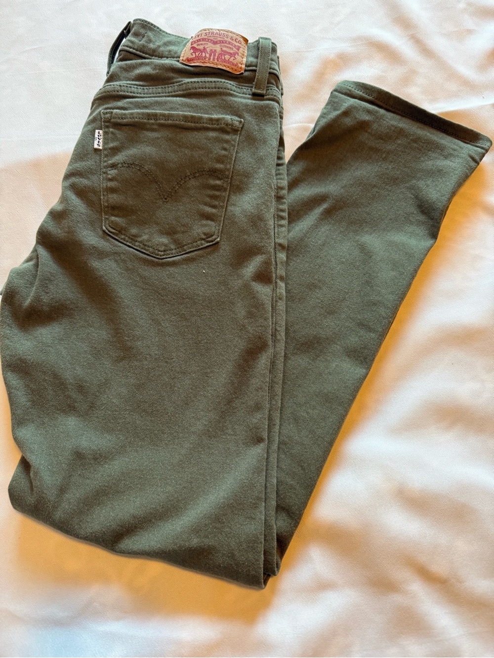 Levi’s 314 Shaping Straight Jeans Olive Green W28 L30 Women’s Stretch